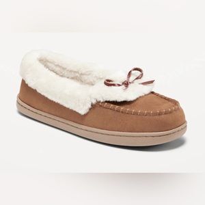 Old Navy Moccasins Slippers